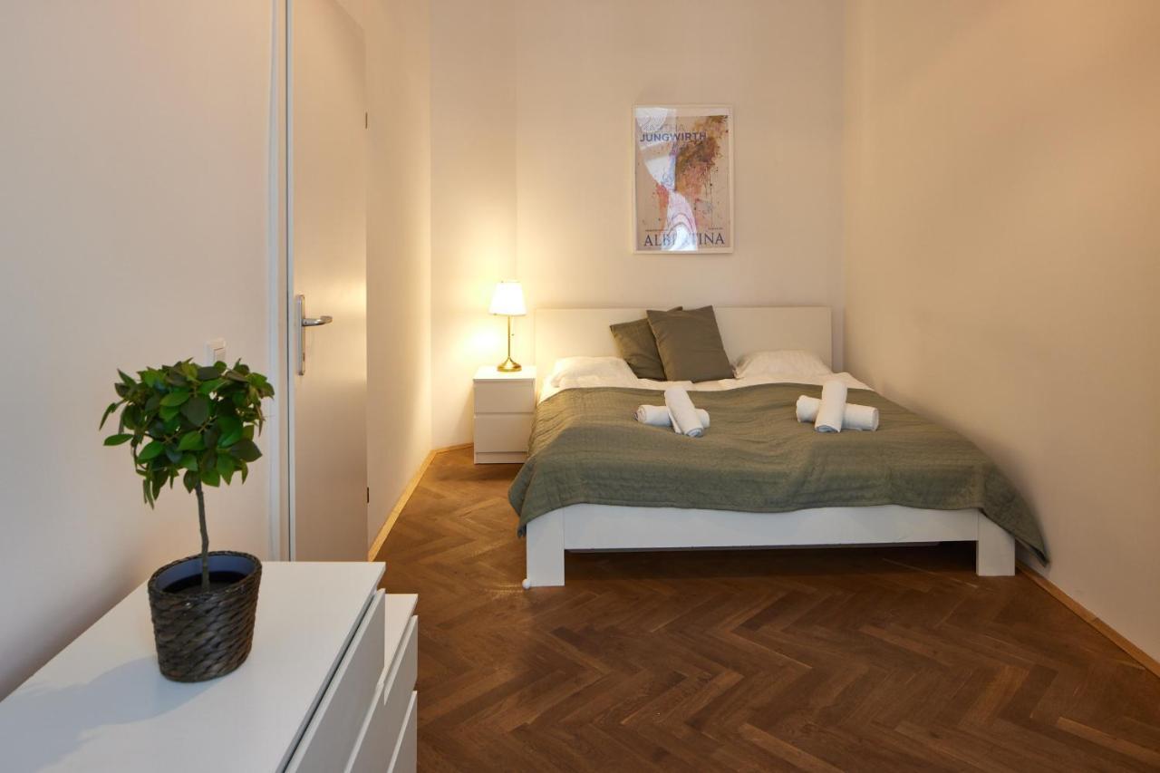 Beautiful Restored - Close To Metro - II Vienna Exterior photo
